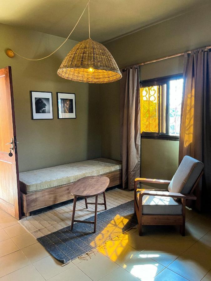 Hotel Nomads à Lomé Extérieur photo
